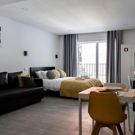 Almada Downtown 203 Apartment Порто Екстериор снимка