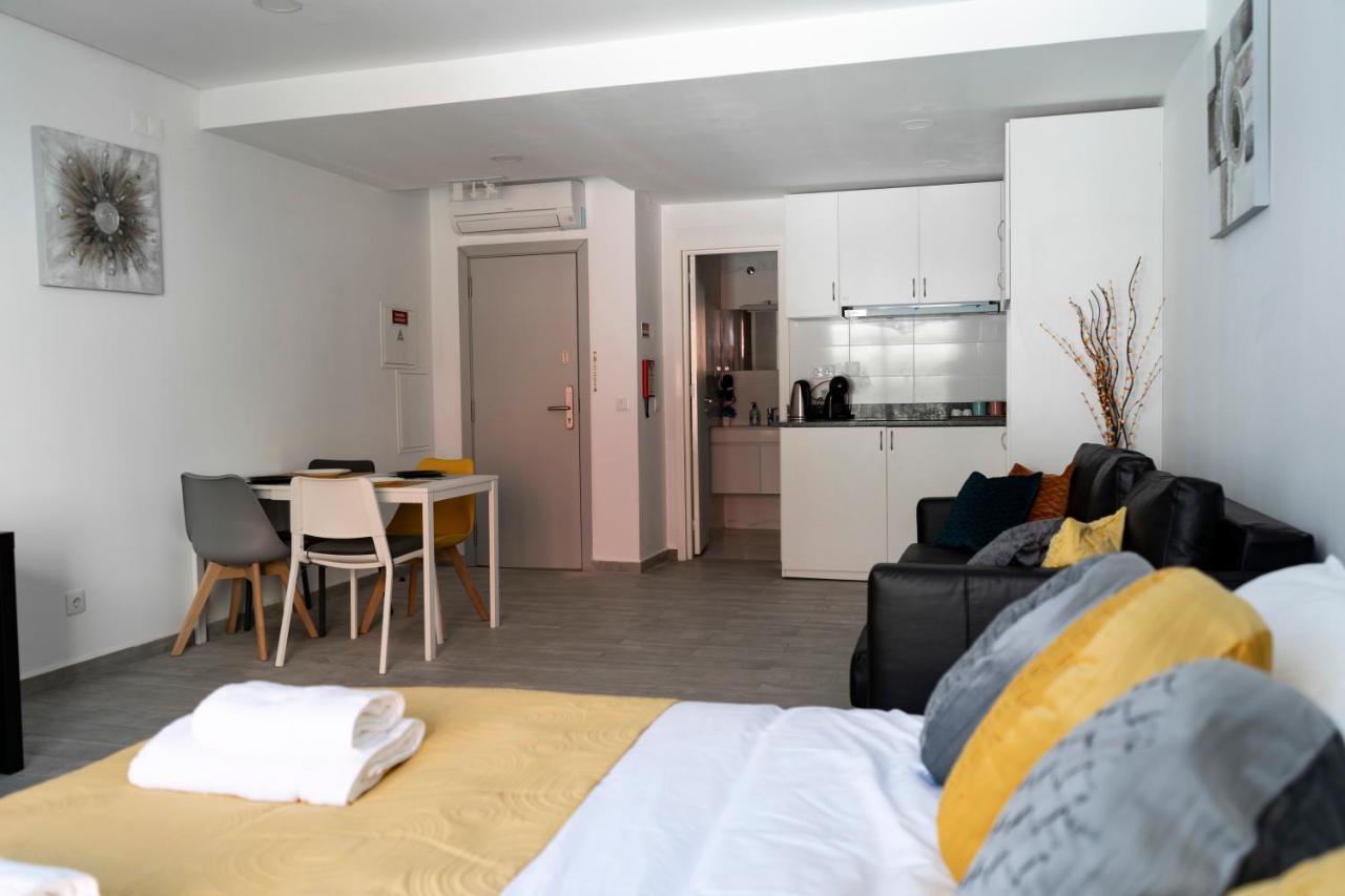 Almada Downtown 203 Apartment Порто Екстериор снимка